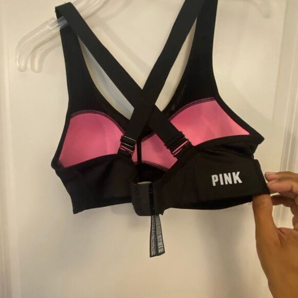 Victoria’s Secret sports bra, women’s size small - Picture 5 of 8